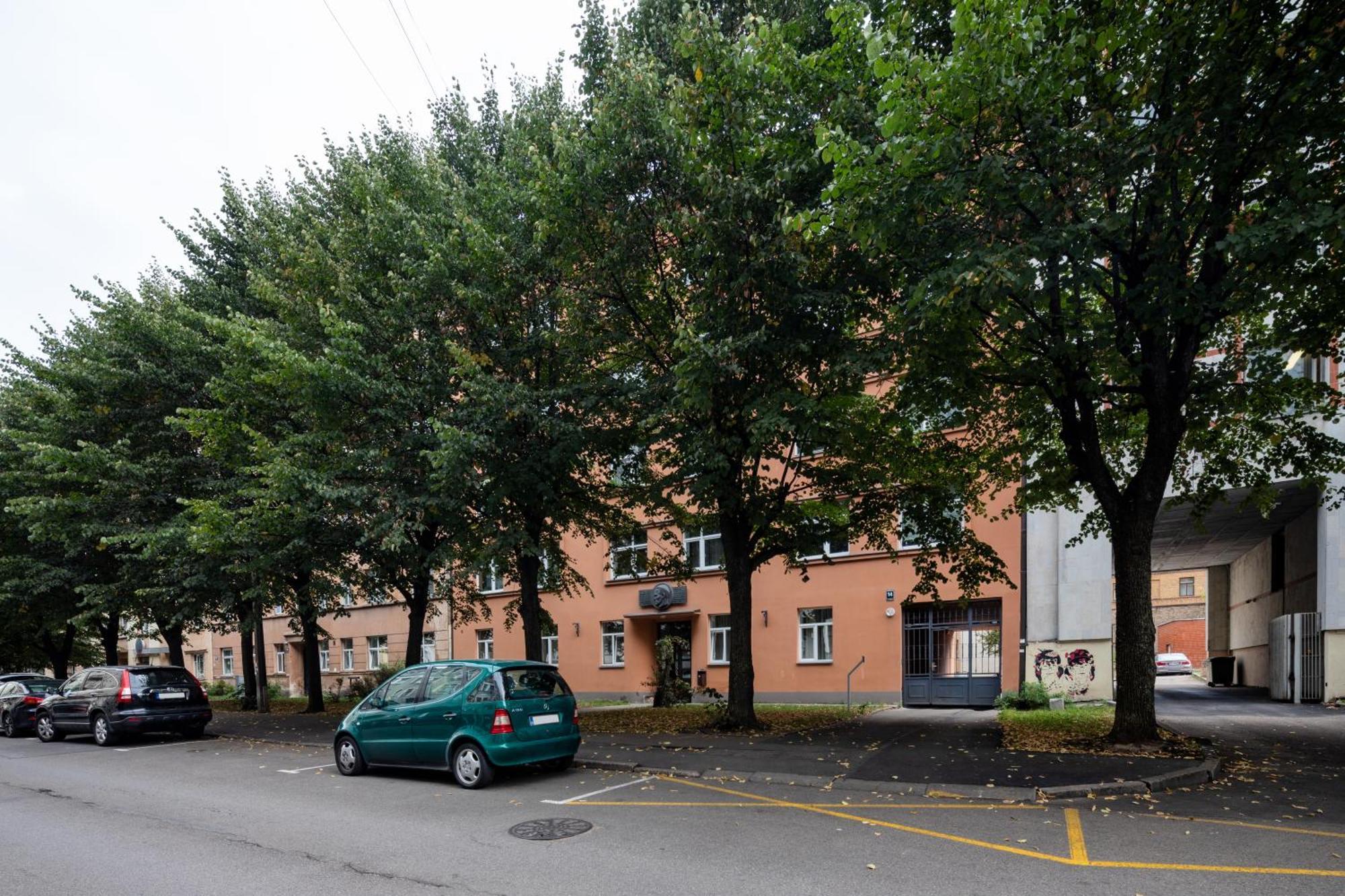 Riga Embassy Center Apartment With Parking Extérieur photo